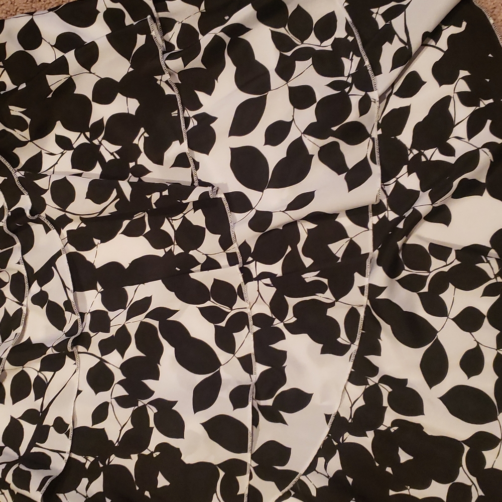 Top - Picture 4 of 6